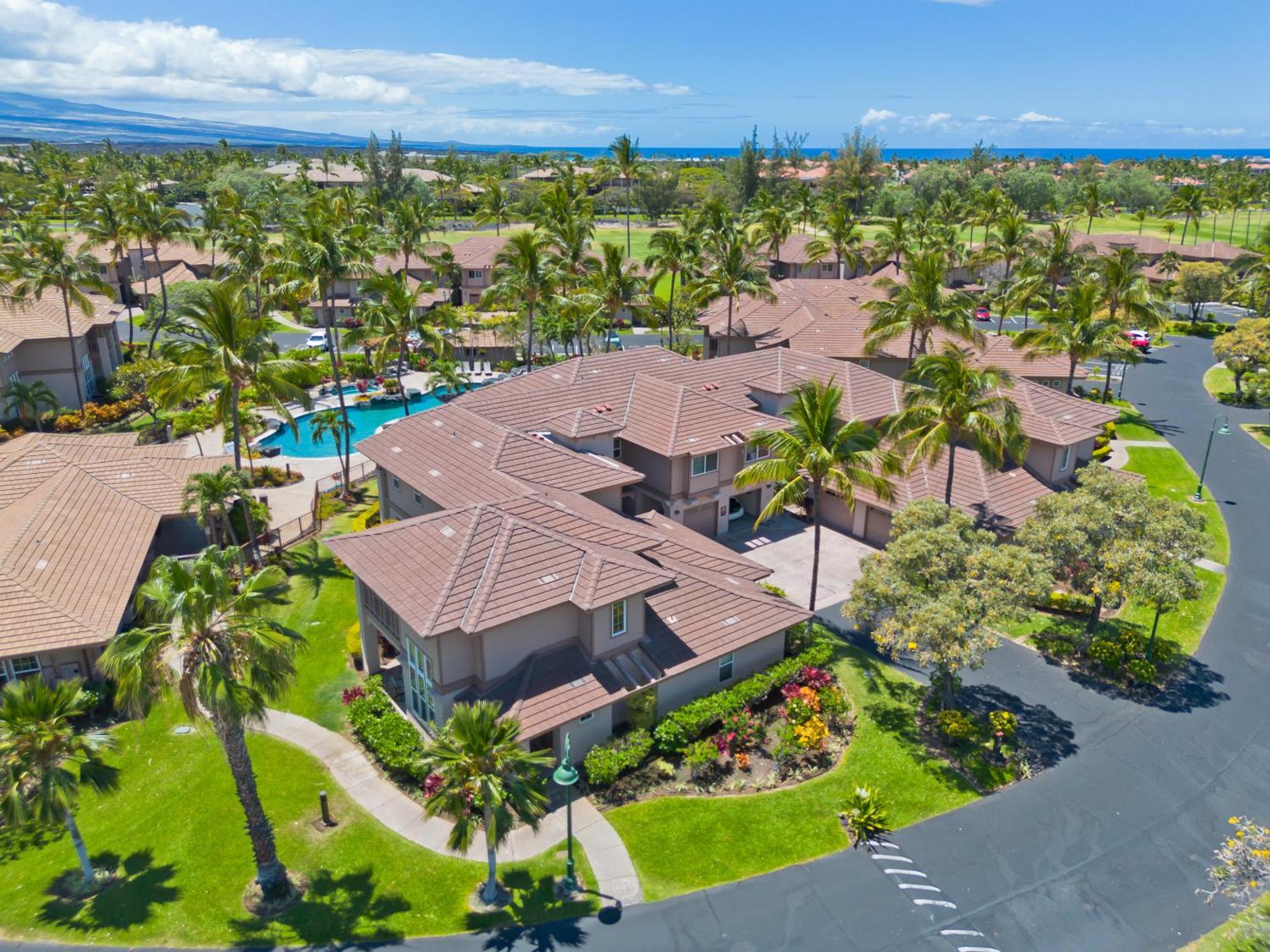 Hilton Pool Pass Included - Stylish Mins To Pool & Holiday home *