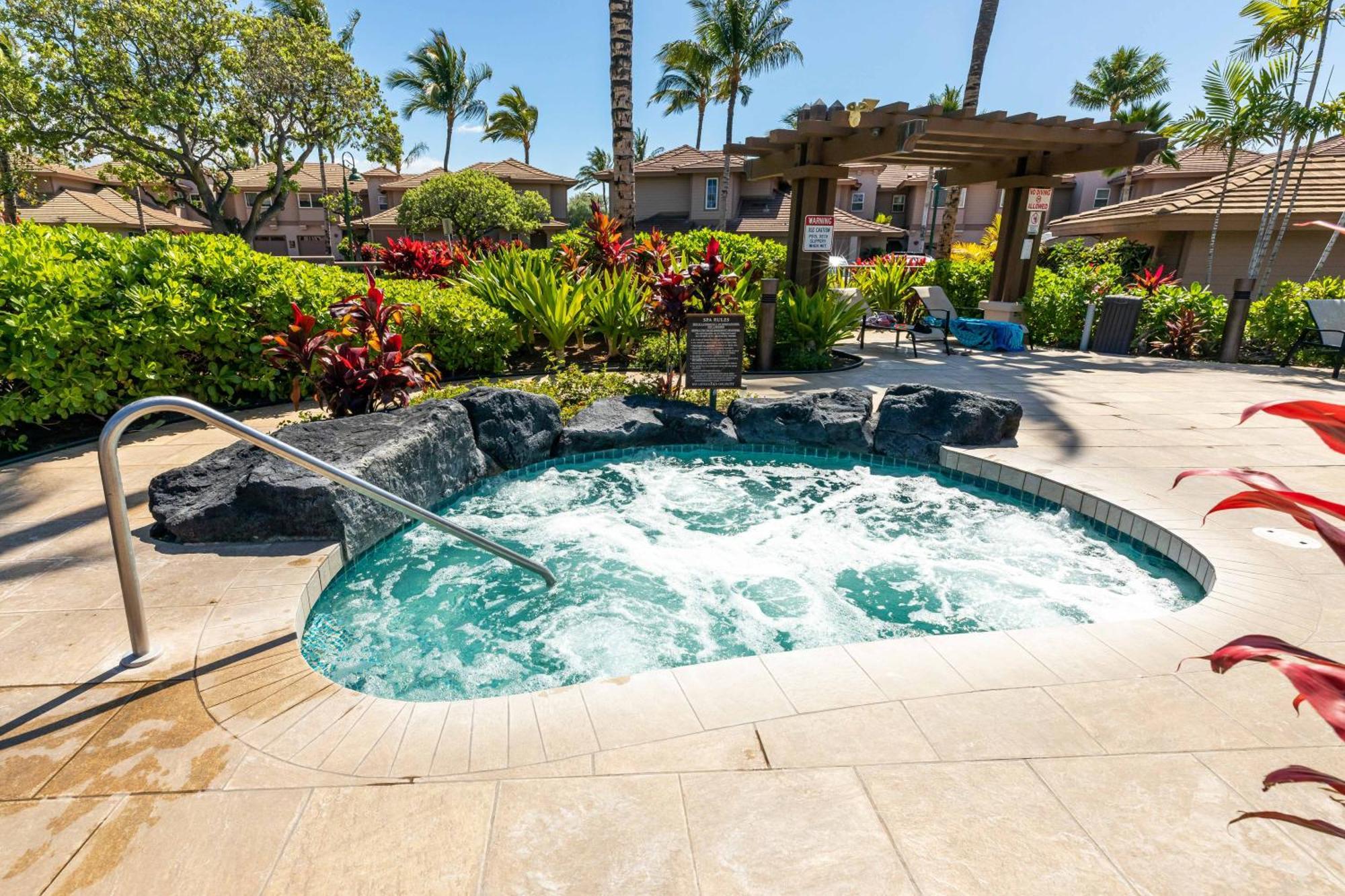 Hilton Pool Pass Included - Stylish Mins To Pool & Waikoloa