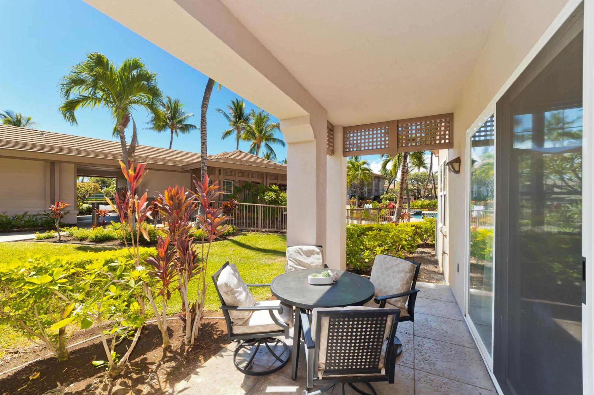 Hilton Pool Pass Included - Stylish Mins To Pool & Holiday home